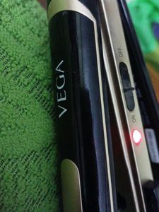 Vega Straightner 3in One