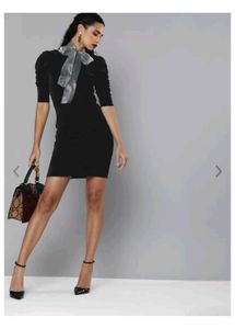 Black Velvet Finish Puff Sleeves Bodycon Dress