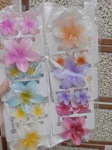 Flower Hair Claw Clips- 6 cards