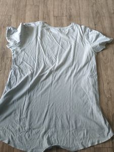 Zara Grey T