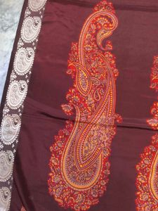 Blood Red Saree With Mehendi Design