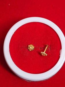 Beautiful 😍 Flower Desine Studs