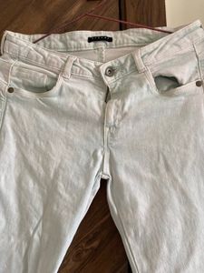 Slim Fit Sisley Denim