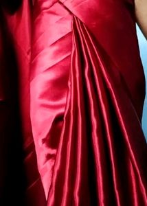 65/-rs Per Metere Maroon Fabric 🍷