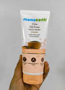 New Tag Mamaearth Chia Seeds Face Wash