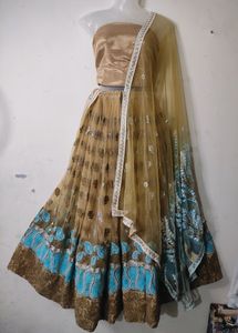 Lehenga/blouse piece and dupatta