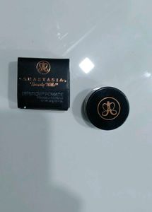 Anastasia Brown Filler