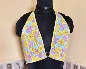SizeM/L 🎁Buy 2 Get 1 Free 🎁Floral Halter Top