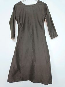 Black Kurti