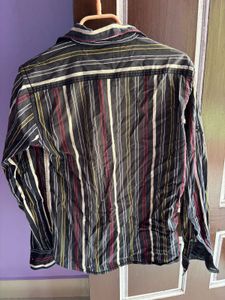 Basics Shirt