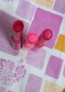 Myglamm Smoothie Tinted Lip Balms