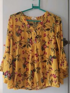 Floral Print Long Sleeve Top