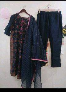 premium quality self thread work Kurta Set