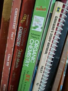 Ms Chouhan , Vk Jayswal, N Awasti.. Chemistry Mcq