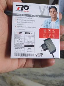 RD TRAVEL CHARGER ORIGINAL