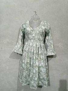 Sale From 120rs To 299rs