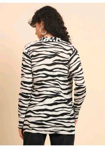 Beautiful Print Shrug