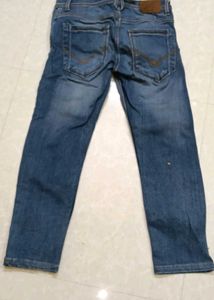 2 comb Blue Denim Jeans
