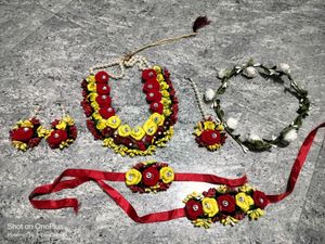 Flower Design Jewellery Set