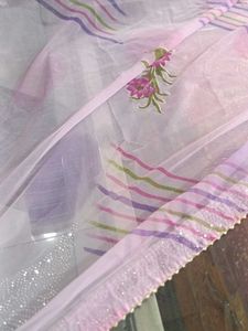 Floral Print Saree (Minor Issue)