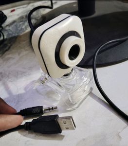Quantum Webcam With Inbuilt Mic