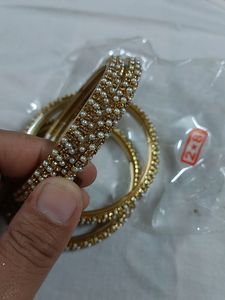 Mang Teeka And Bangles