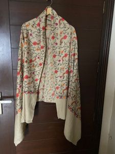 Embroidered Floral Shawl (new)