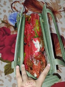 Green Hand Bag  👜