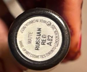MAC Lipstick Russian Red