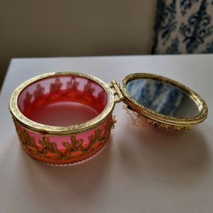 Ceramic Jewellery Box With Mirror