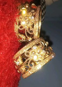 Kade(bangles