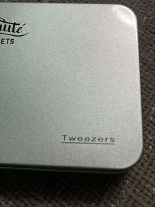 Beaute Secrets Tweezers