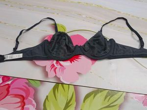 (1300)Lace Detail Bra - Size30