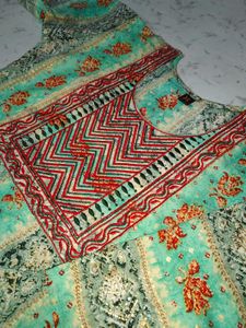 🆕 Excellent Embroidered Kurti For Women