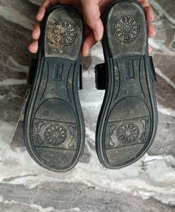 Colorful Beaded Toe-Ring Sandals