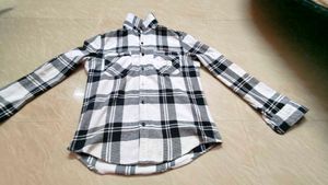 I Dont Like Black And White So  Sell My Shirt