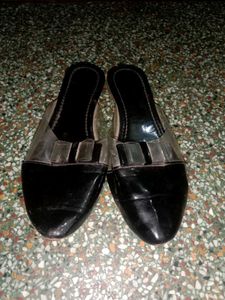 Black Flats Juti