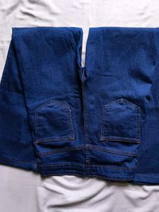 High-waisted Jeans