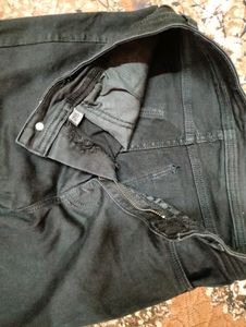 Black Straight Jeans 👖