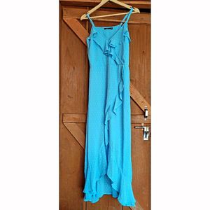 💙Beautiful blue Flowy Dress💙