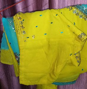 Lime Green Heavy Saree Along Stiched Blouse