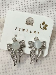 Bow Earrings