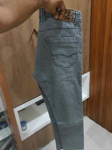 Grey Jeans waist -32