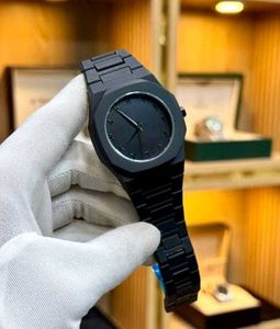 Sleek Black Watch with Elegant Arabic Dial - Timel