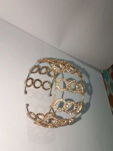 Sparkling Cuff Bracelet