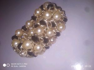 Pearl & Leather Bracelet