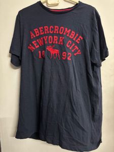 Abercrombie & Fitch Graphic Tee