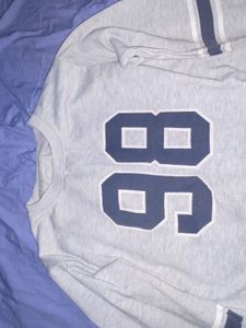 Grey Sweatshirt - Number 98