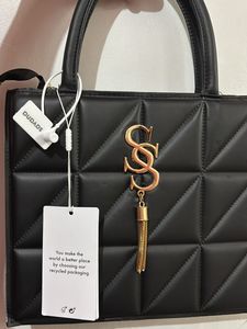 Savana Box Shoulder Bag