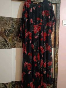 ONLY XL SIZE AVAILABLR GEORGETTE GAOWN